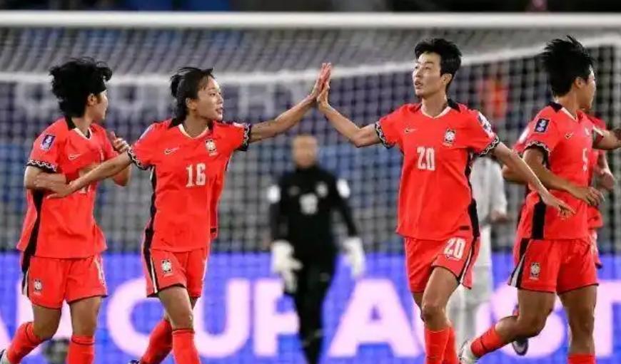 3-0亚洲杯首支8强诞生 中国女足或8强战遇韩国 卫冕硬仗提前打响