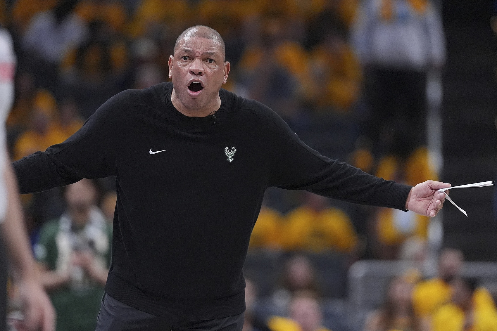 开云体育-老里：今年阵容构建只能用底薪合同 只能指望全员健康&amp;表现超预期